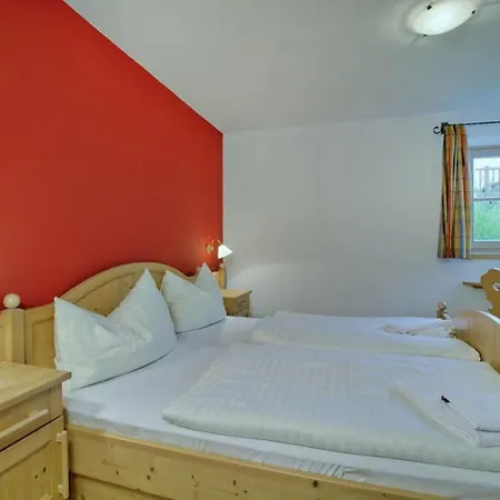 Schoeneben 4-jahreszeiten * ヴァルト・イム・ピンツガウ