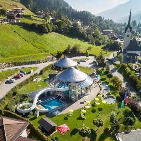 Ferienhaus Schoeneben 4-jahreszeiten