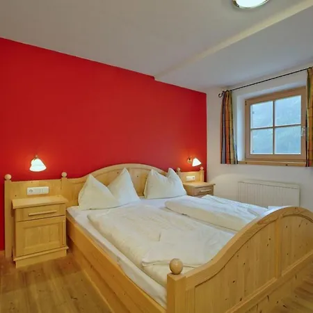 Schoeneben 4-jahreszeiten Semesterbostad Wald im Pinzgau