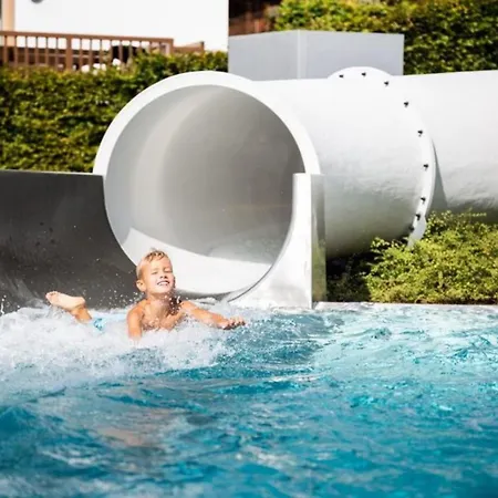 Schoeneben 4-jahreszeiten Semesterbostad