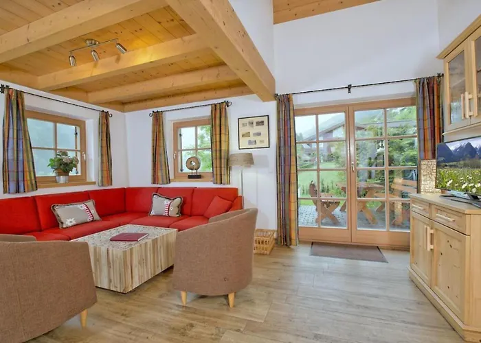 Schoeneben 4-jahreszeiten * Wald im Pinzgau