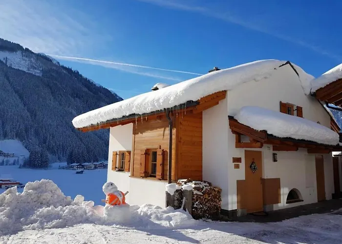 Schoeneben 4-jahreszeiten * Wald im Pinzgau